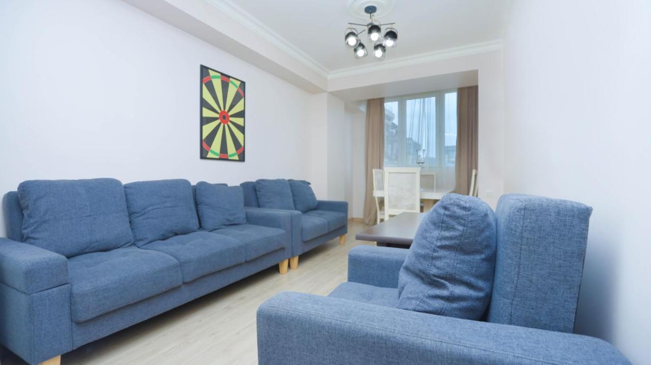 Stay Inn Apartments On Amiryan 15 エレバン エクステリア 写真