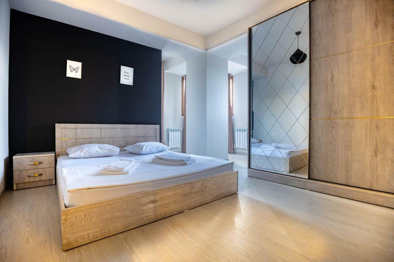 Stay Inn Apartments On Amiryan 15 エレバン エクステリア 写真