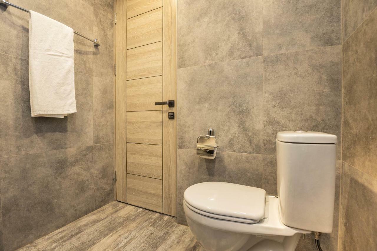 Stay Inn Apartments On Amiryan 15 エレバン エクステリア 写真